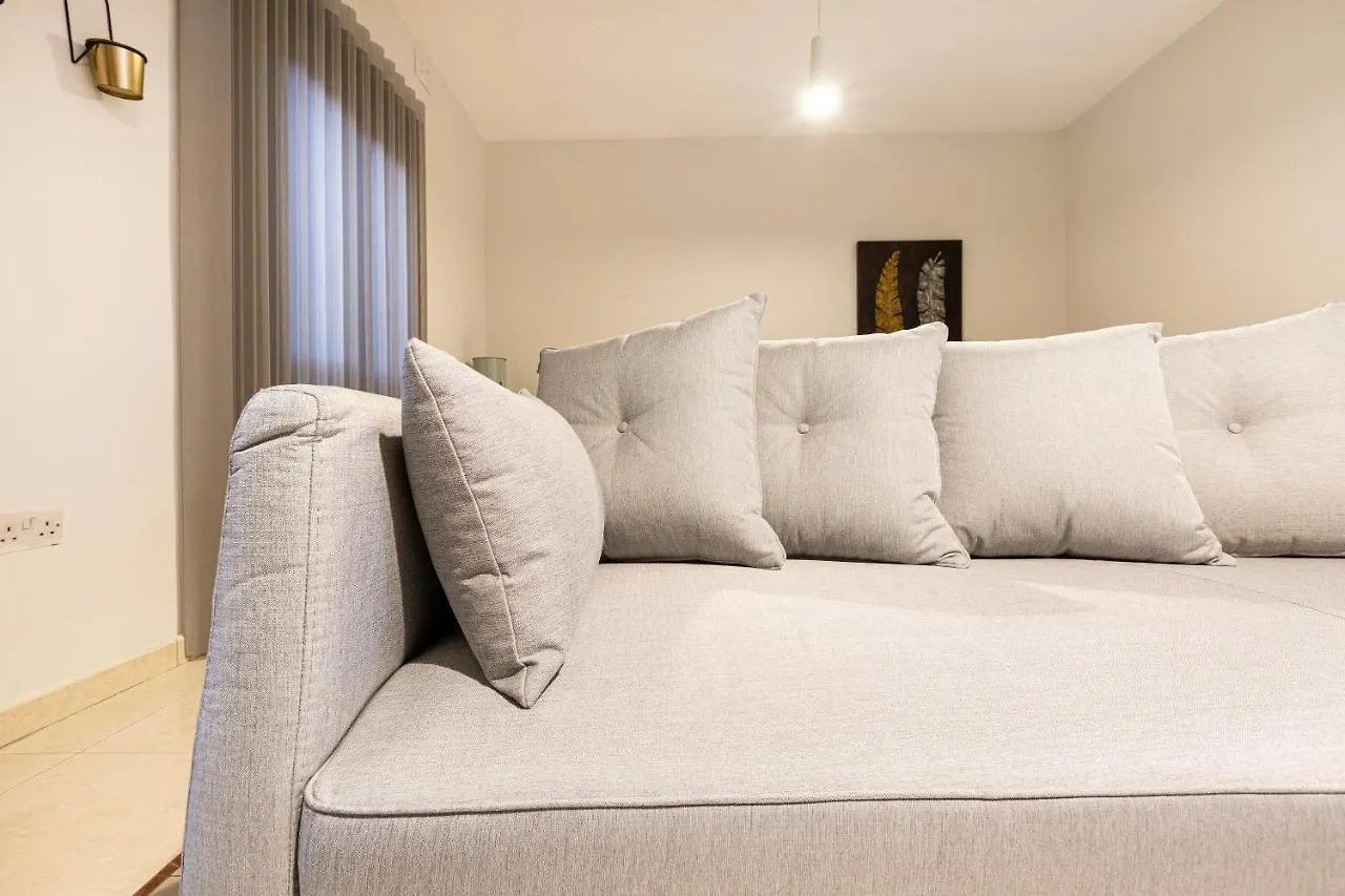 Sliema Central Apartment Just Minutes From The Beach By Jl