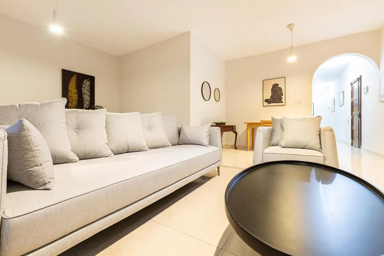 Sliema Central Apartment Just Minutes From The Beach By Jl Malta